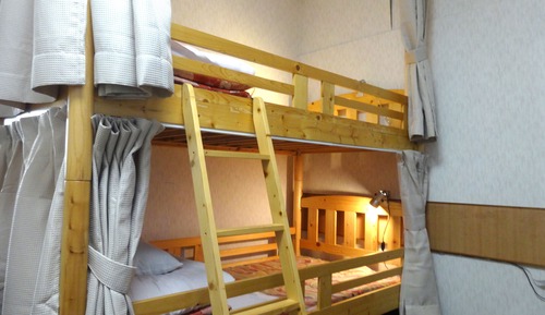 Shared Dormitory, Women only