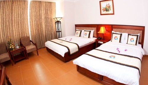 Deluxe Family Room