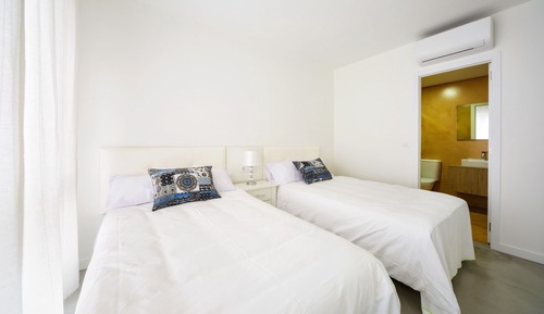 Apartment, 2 Bedrooms (1-A)