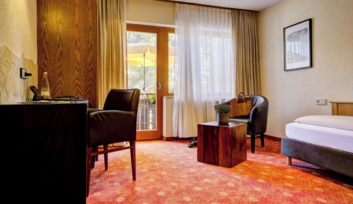 Traditional Single Room