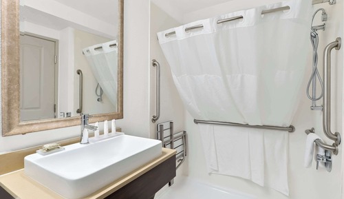 Room, Multiple Beds, Accessible, Non Smoking