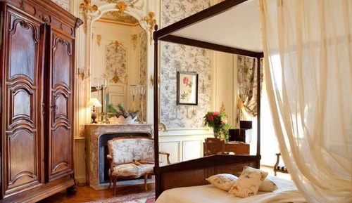 Suite (Prestige)