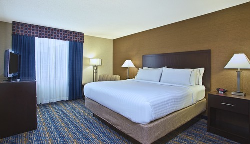 Standard Room, 1 King Bed