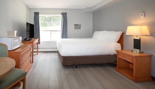 Room, 1 Queen Bed, Kitchenette