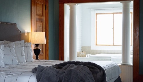 Superior Suite, Ensuite (Master Suite)