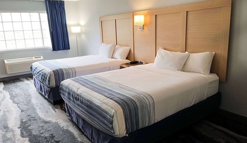 Room, 2 Queen Beds, Non Smoking, Kitchenette