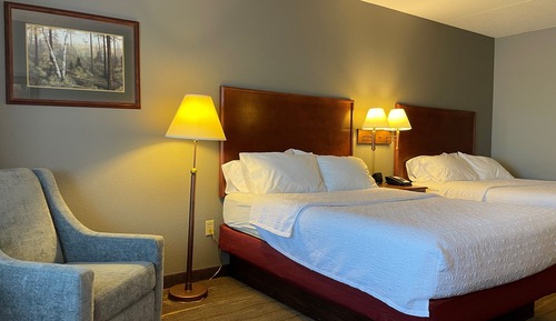 Room, 2 Queen Beds, Non Smoking, Lake View