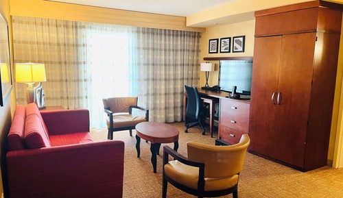 Suite, 1 King Bed