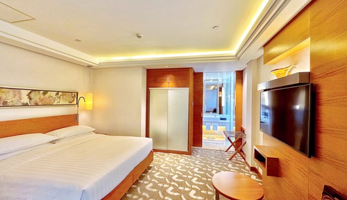 Premier Room, 1 King Bed