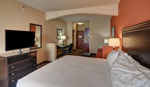 Suite, 1 King Bed, Accessible (Mobil Tub)