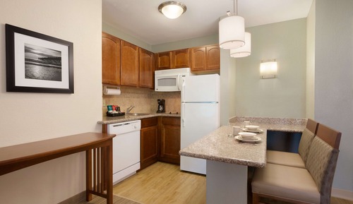 Suite, Accessible, Non Smoking (Roll-in Shower)