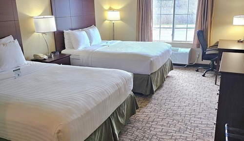 Standard Room, 2 Queen Beds, Non Smoking