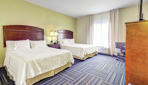 Room, 2 Queen Beds, Accessible, Non Smoking