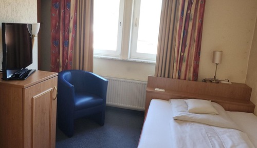 Standard Single Room