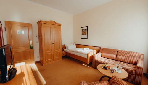 Classic Single Room
