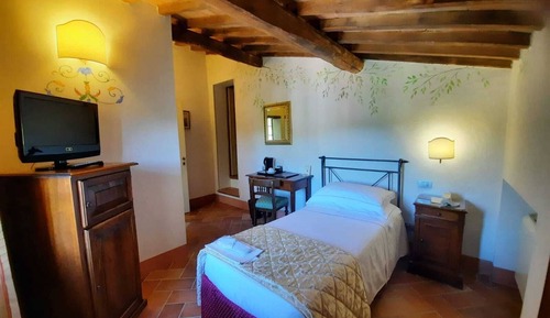 Classic Single Room