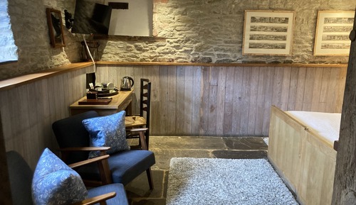 Deluxe Double or Twin Room, Ensuite