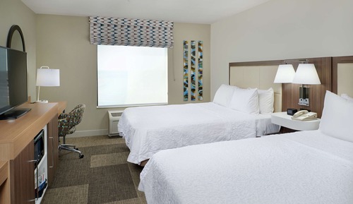 Room, 2 Queen Beds, Accessible, Non Smoking