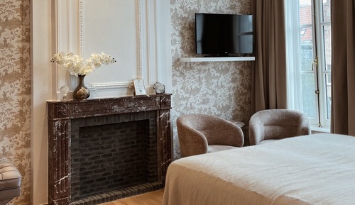 Deluxe Double Room, Canal View