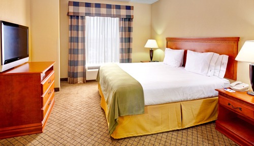 Standard Room, 1 King Bed, Accessible (Comm, Tub)