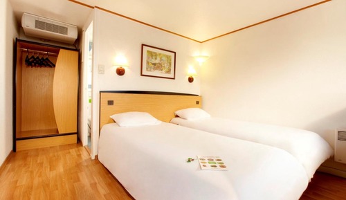 Standard Room, 2 Twin Beds