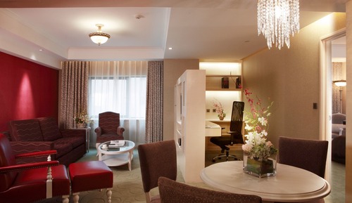 Deluxe suite