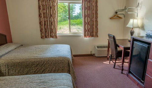 Classic Room, 2 Queen Beds - Pet Friendly