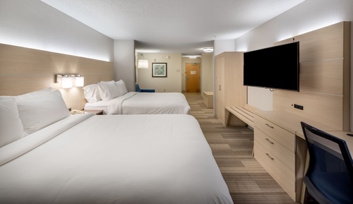 Suite, 2 Queen Beds (Extra Floor Space)