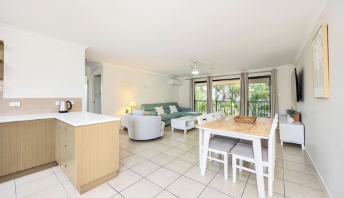 2 Bedroom Superior Apartment