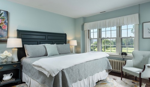 Room #2 - Andrew, 1 King Bed, not pet friendly