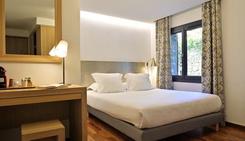 Double Room (Back view)