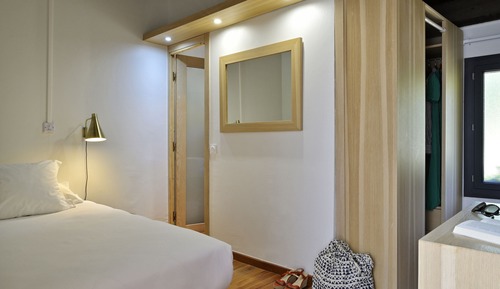 Single Room, Garden View (Bar)