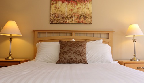 Side View Comfort King Room