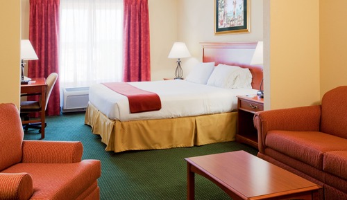 Standard Room, 1 King Bed, Jetted Tub