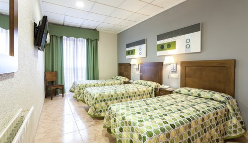 Triple Room