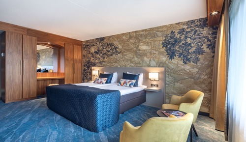 Comfort Room, 2 Twin Beds, Balcony