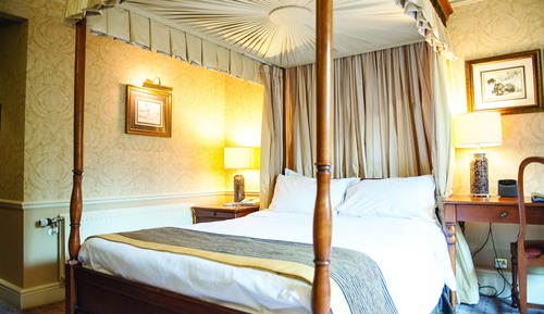 Signature Four Poster Bedroom