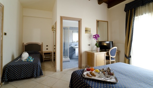 Terrace Triple Room