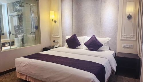 Superior Room, 1 Queen Bed