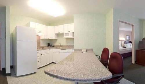 Suite, Accessible (Comm, Mobil, Accessible Tub)