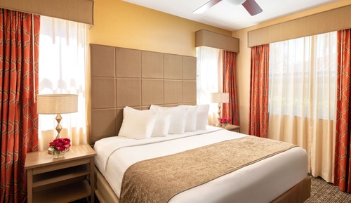 Suite, 3 Bedrooms
