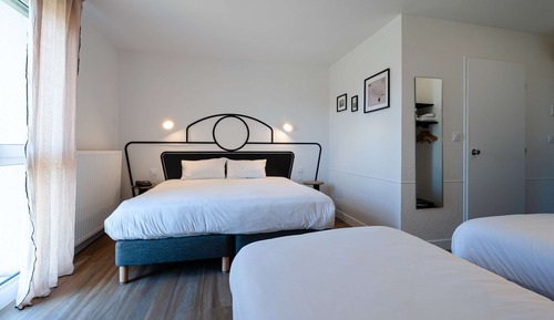 Standard Room, Multiple Beds