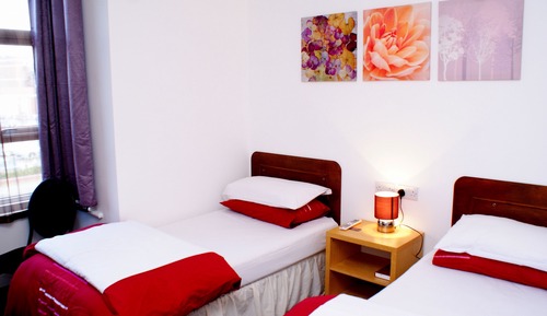 Twin Room, Ensuite
