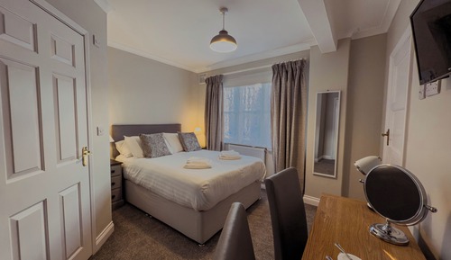 Double Room