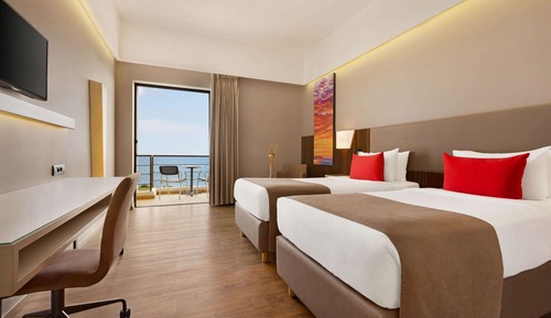 Room, 2 Twin Beds, Non Smoking, Sea View