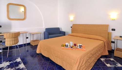 Classic Double or Twin Room