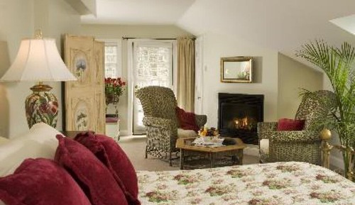 Standard Double Room, Ensuite (05 Winter Garden Suite)