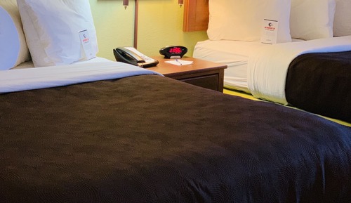Deluxe Room, 2 Queen Beds, Non Smoking