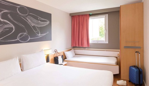 Standard Double Room, Multiple Beds
