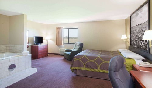 Suite, 1 King Bed, Hot Tub